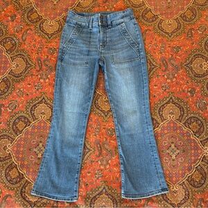 American Eagle hi-rise skinny kick crop